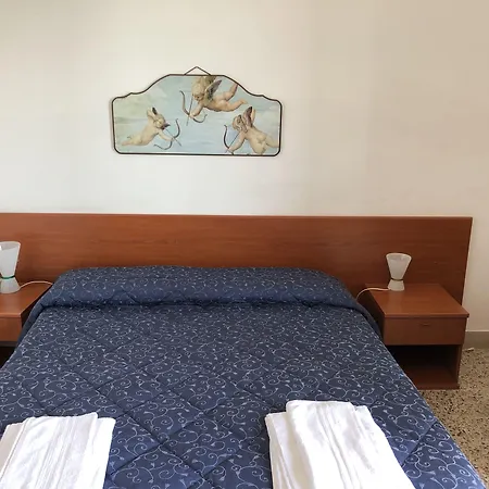 酒店 圣乔瓦尼酒店别墅 2*