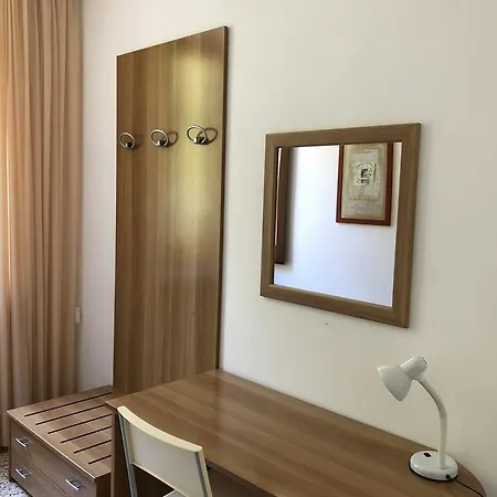 Ξενοδοχείο San Giovanni 2*
