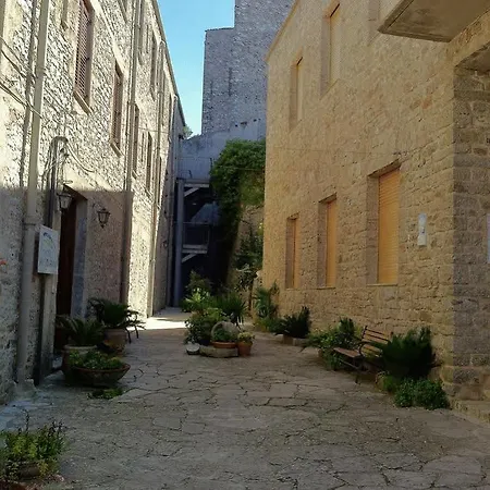 Отель San Giovanni Эриче