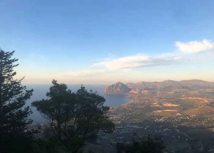 圣乔瓦尼酒店别墅 2* 埃里切