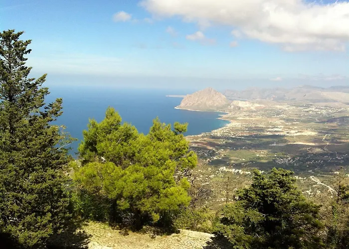 圣乔瓦尼酒店别墅 2* 埃里切
